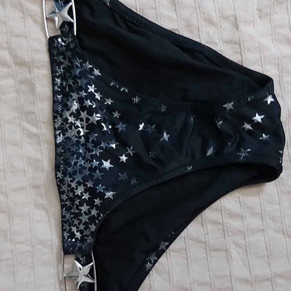 Victorias Secret Bikini Set - Picture 4 of 9